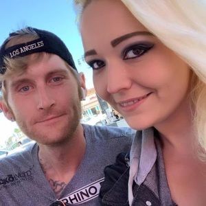 Meet your Posher, Destiny